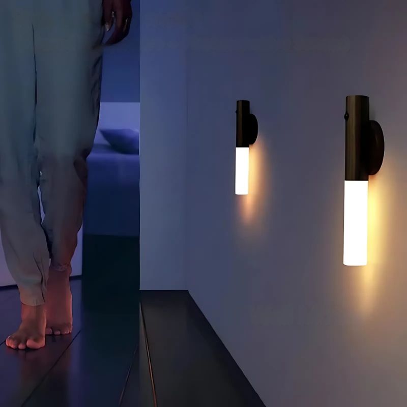 Vegglampe — Magnetisk oppladbar LED med sensor