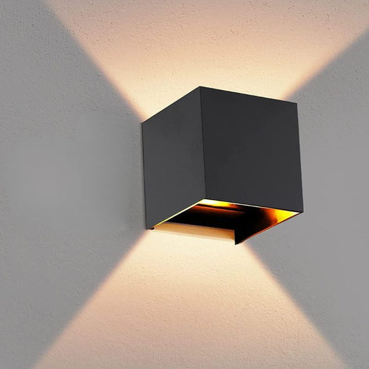 Vegglampe LED IP65 – Moderne utendørslampe