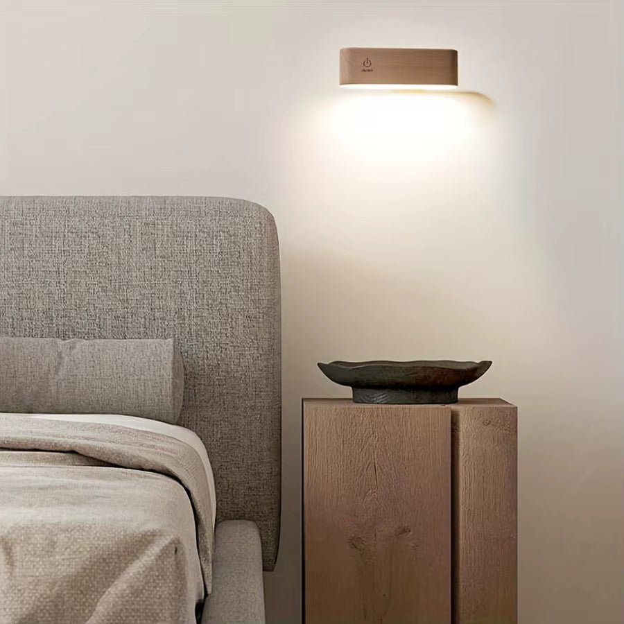 Vegglampe: Oppladbar 360° roterbar leselampe i tre